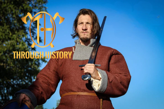 Tunique de combat Skjoldehamn, reproduction historique (Norvège) — reconstitution viking | Through History