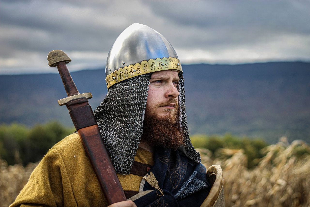 Casque de Birka Great Hall 1, reproduction historique (Suède) — reconstitution viking | Through History