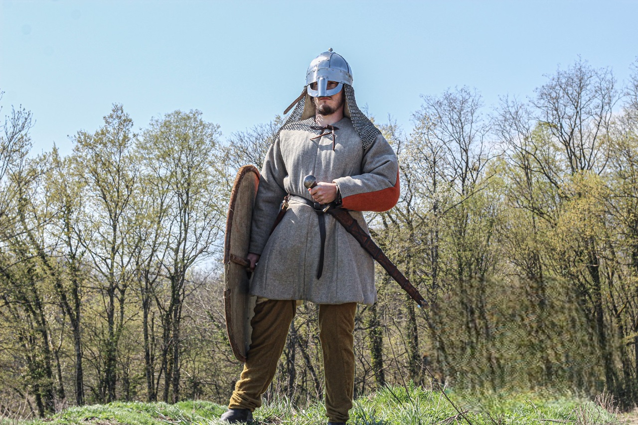 Casque de Yarm, reproduction historique (Angleterre, Danelaw) — reconstitution viking | Through History