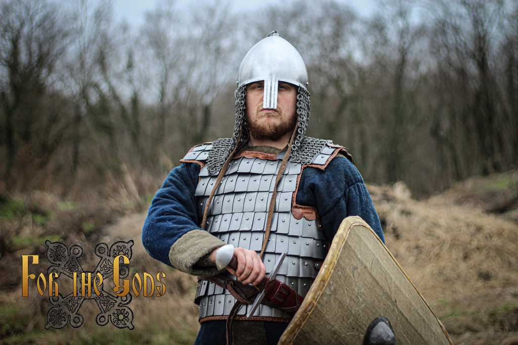 Casque de la Meuse (Maas river), reproduction historique en acier — reconstitution médiévale | Through History